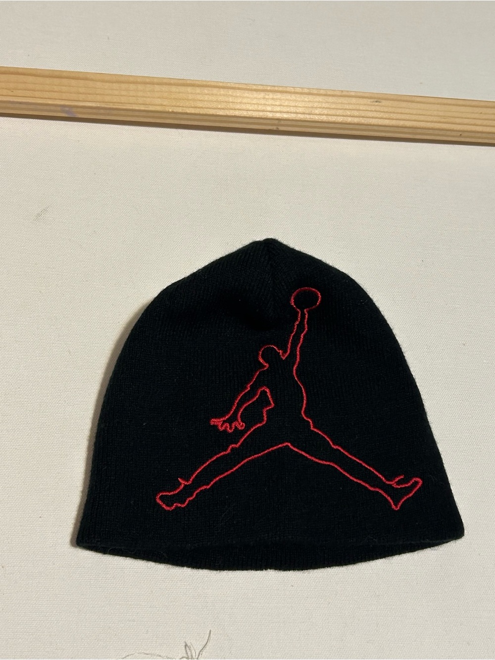 Jordan Kids Black Beanie with Red Jumpman Outline